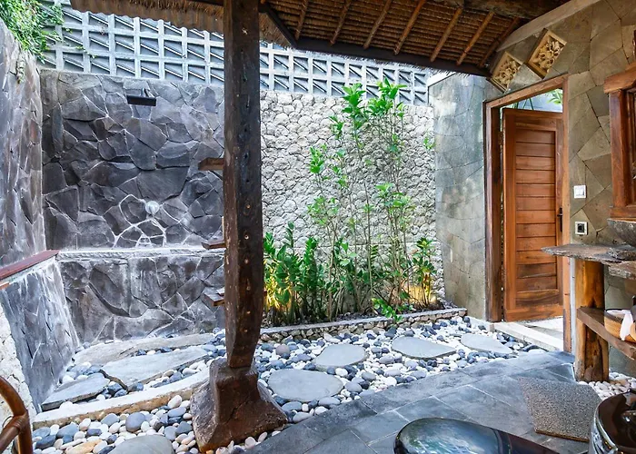 Villa Bukit Surf Tropical & Unique 06 Bedroom