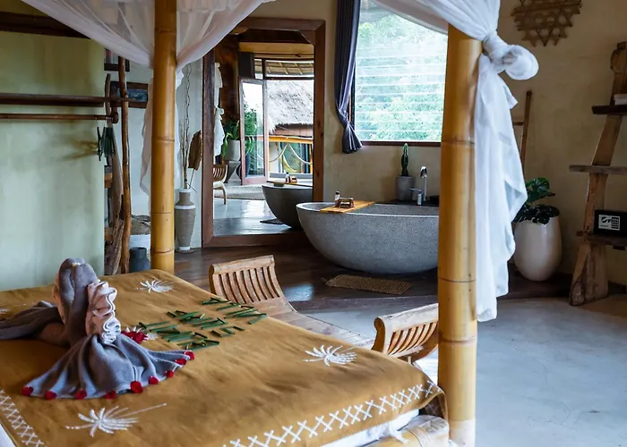 Villa Bukit Surf Tropical & Unique 06 Bedroom *