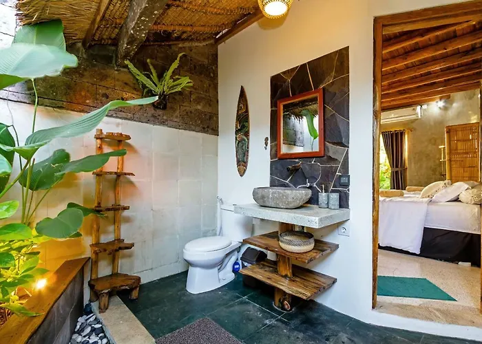 Bukit Surf Tropical & Unique 06 Bedroom Uluwatu (Bali)