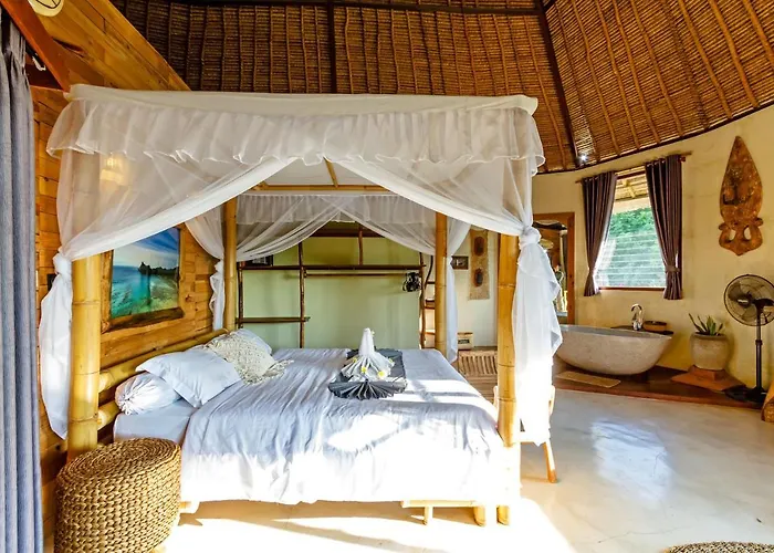 Bukit Surf Tropical & Unique 06 Bedroom Villa Uluwatu (Bali)